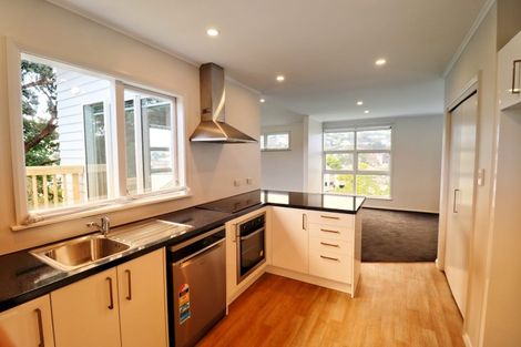 Photo of property in 71 Moorefield Road, Johnsonville, Wellington, 6037