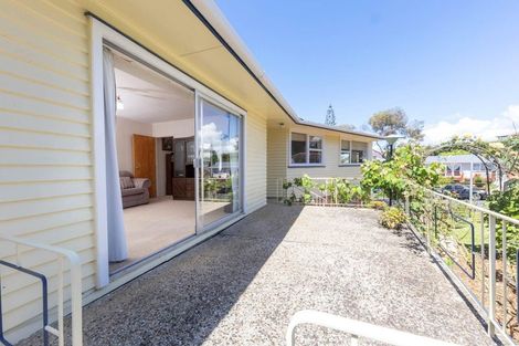 Photo of property in 15 Pasteur Place, New Windsor, Auckland, 0600