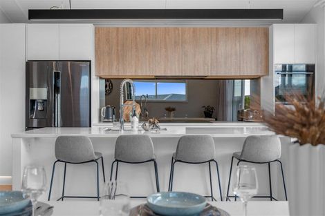 Photo of property in 43 Great West Road, Matipo Heights, Rotorua, 3015