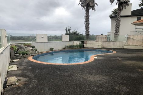 Photo of property in 27a St Annes Crescent, Wattle Downs, Auckland, 2103