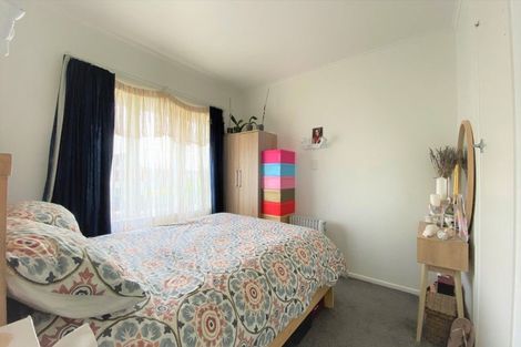 Photo of property in 3/6 Corrella Road, Belmont, Auckland, 0622