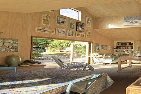 Photo of property in 76 Top Town Place, Coromandel, 3506