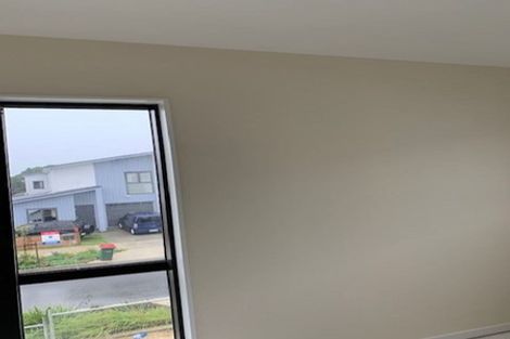 Photo of property in 10 Tapuwae Way, Mangere Bridge, Auckland, 2022