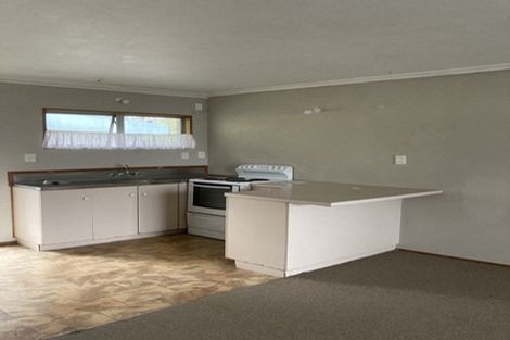 Photo of property in 22 Shortland Street, Regent, Whangarei, 0112