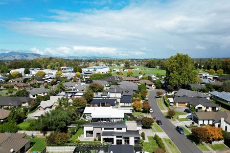 Photo of property in 4 Glenroy Place, Cambridge, 3434