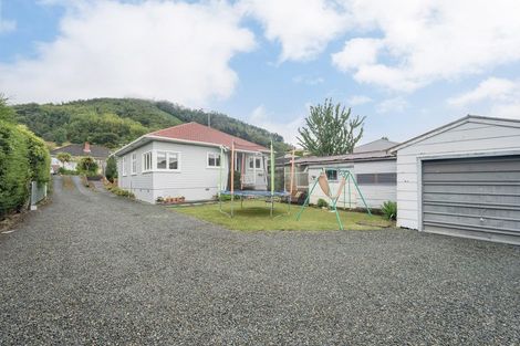 Photo of property in 114 Waimea Road, Nelson South, Nelson, 7010