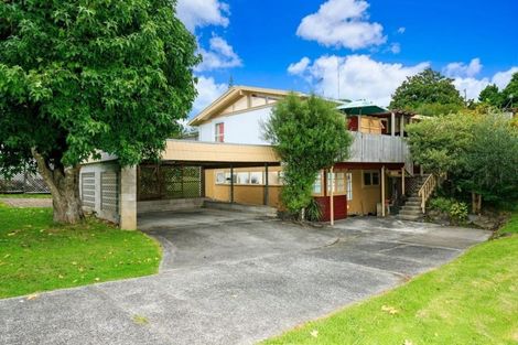 Photo of property in 3 Hamilton Place, Glenfield, Auckland, 0629