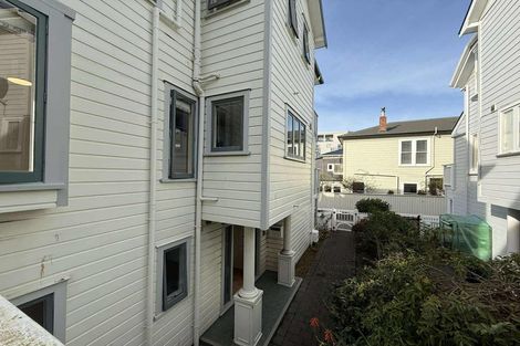 Photo of property in 12c Hobson Street, Thorndon, Wellington, 6011