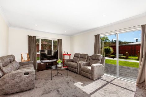 Photo of property in 3 Ipswich Grove, Wainuiomata, Lower Hutt, 5014