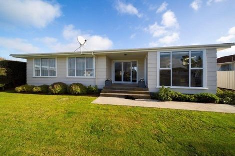 Photo of property in 33 Kamahi Avenue, Hawera, 4610