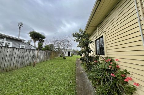 Photo of property in 93 Princess Street, Waitara, 4320