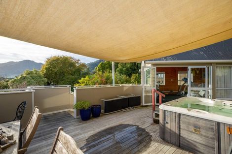 Photo of property in 50a Cleveland Terrace, Nelson, 7010