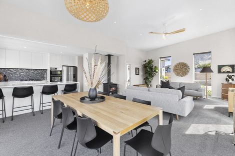 Photo of property in 10 Teal Place, Lake Hawea, Wanaka, 9382