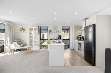 Photo of property in 43 Sholto Duncan Crescent, Halswell, Christchurch, 8025