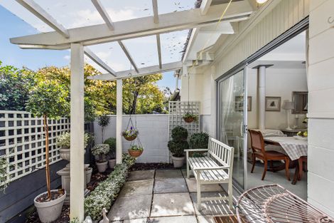 Photo of property in 2/61 Watea Road, Torbay, Auckland, 0630