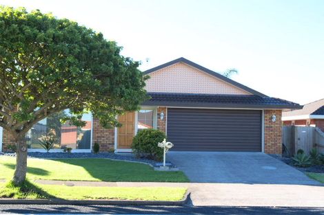 Photo of property in 2/43 Kilimanjaro Drive, Northpark, Auckland, 2013