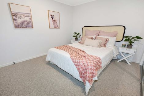 Photo of property in 204/136 Marine Parade, Mount Maunganui, 3116