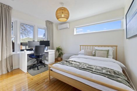 Photo of property in 2/97 Crawford Avenue, Mangere Bridge, Auckland, 2022