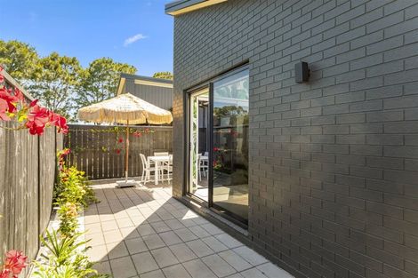 Photo of property in 8 Ngaire Way, Papamoa Beach, Papamoa, 3118