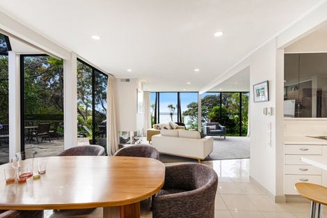 Photo of property in 75 Cliff Road, Torbay, Auckland, 0630