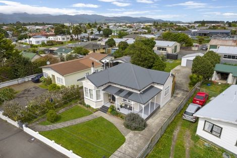 Photo of property in 39 Mako Mako Road, Levin, 5510