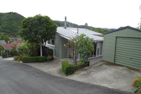 Photo of property in 27b Milton Terrace, Picton, 7220