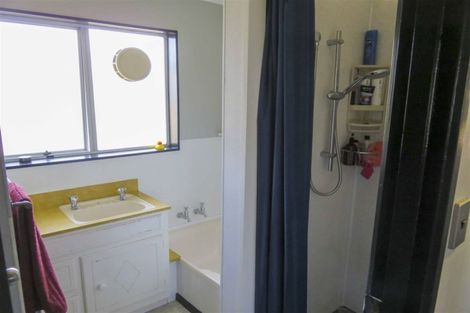 Photo of property in 100 Stirrat Street, Kingswell, Invercargill, 9812