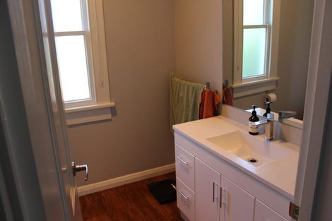 Photo of property in 1 Alfred Street, Caversham, Dunedin, 9012