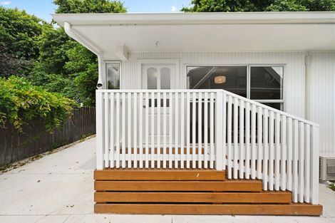 Photo of property in 10a Ensign Place, Flagstaff, Hamilton, 3210