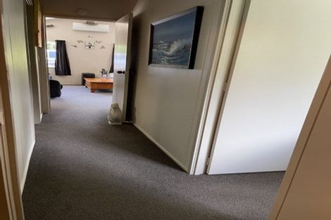 Photo of property in 54 Powells Road, Cable Bay, 0420