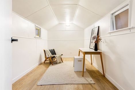 Photo of property in 31 Karaka Street, Helensville, 0800