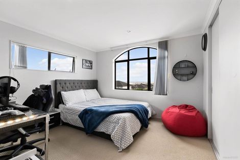Photo of property in 34 Amaretto Avenue, Flat Bush, Auckland, 2019