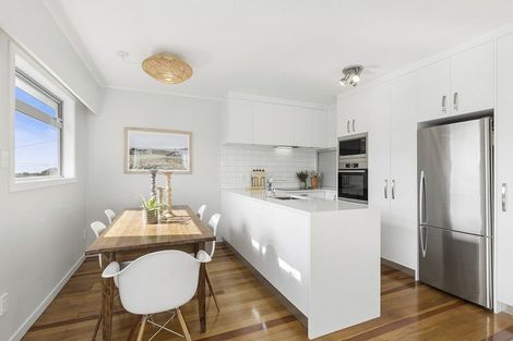 Photo of property in 41a Mantell Street, Seatoun, Wellington, 6022