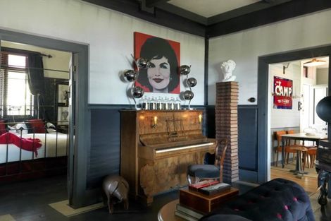 Photo of property in 1 Robertson Street, Russell, 0202