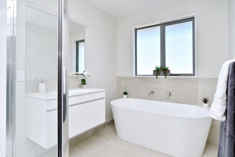 Photo of property in 1 Sills Street, Woodend, 7610