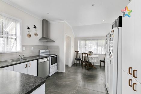 Photo of property in 3 Pilcher Crescent, Naenae, Lower Hutt, 5011