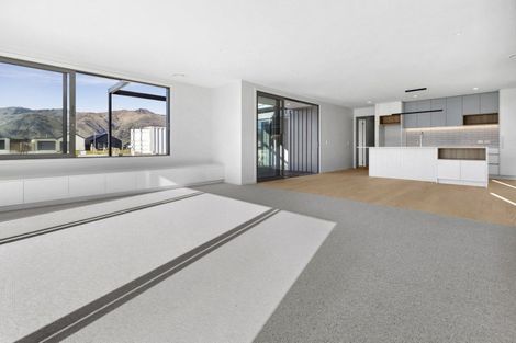 Photo of property in 146 Burdon Loop, Lake Hawea, 9382