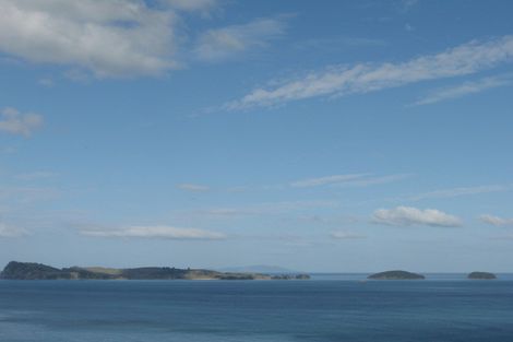 Photo of property in 250 Paku Drive, Tairua, 3508