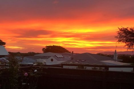 Photo of property in 21a Winara Avenue, Waikanae, 5036