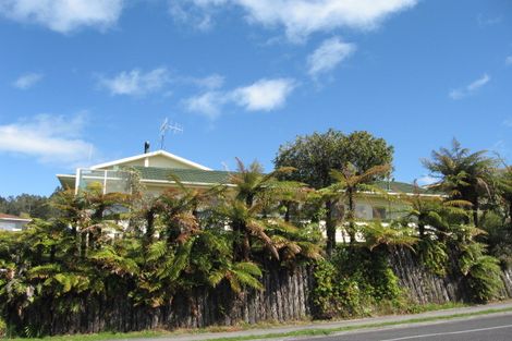 Photo of property in 774 Acacia Bay Road, Acacia Bay, Taupo, 3330