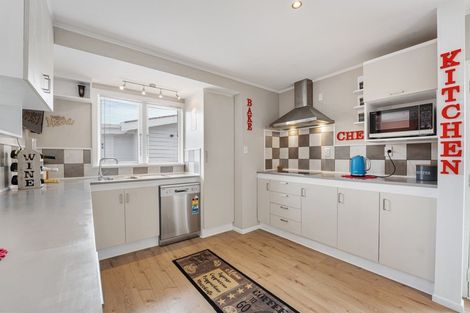 Photo of property in 26 Egmont Street, Hawera, 4610