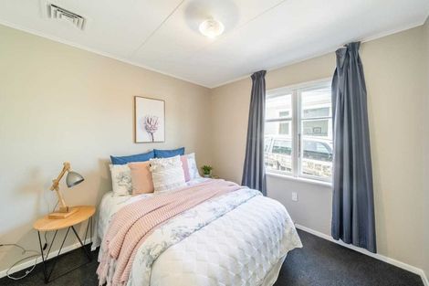 Photo of property in 71 Petrie Street, Wainuiomata, Lower Hutt, 5014