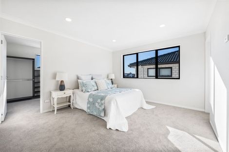Photo of property in 70 Ksenia Drive, Flat Bush, Auckland, 2019