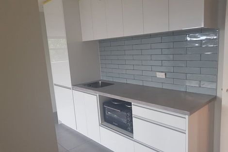 Photo of property in 4 Bellamont Street, Kumeu, 0810