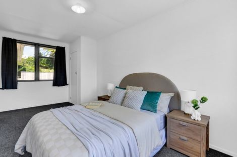 Photo of property in 8 Granby Place, Westown, New Plymouth, 4310