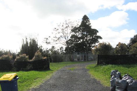 Photo of property in 49 Amreins Road, Waitakere, Henderson, 0782