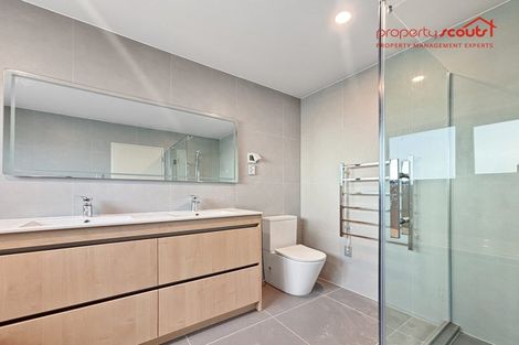 Photo of property in 3c Farwood Drive, Henderson, Auckland, 0612