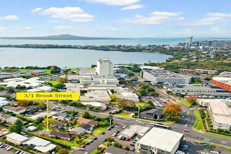 Photo of property in 3/1 Brook Street, Milford, Auckland, 0620