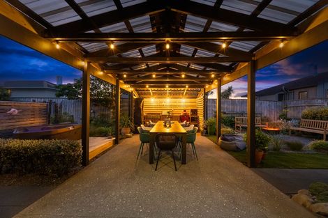 Photo of property in 79b Golf Road, Paraparaumu Beach, Paraparaumu, 5032