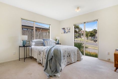 Photo of property in 67 Westerham Drive, Dannemora, Auckland, 2016